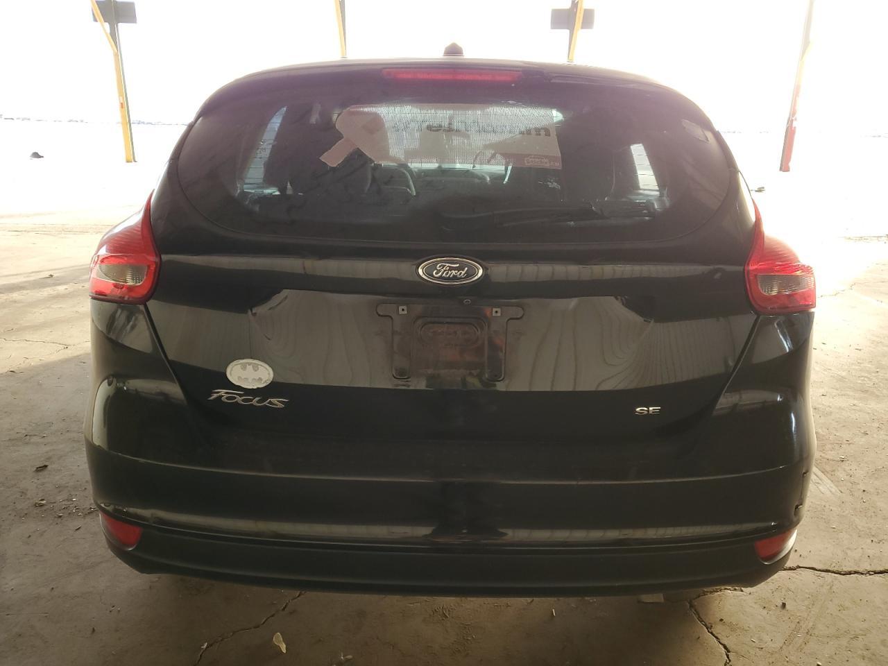 2018 Ford Focus Se - Image 6