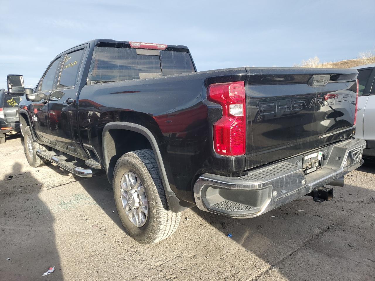 2020 Chevrolet 2500 - Image 2