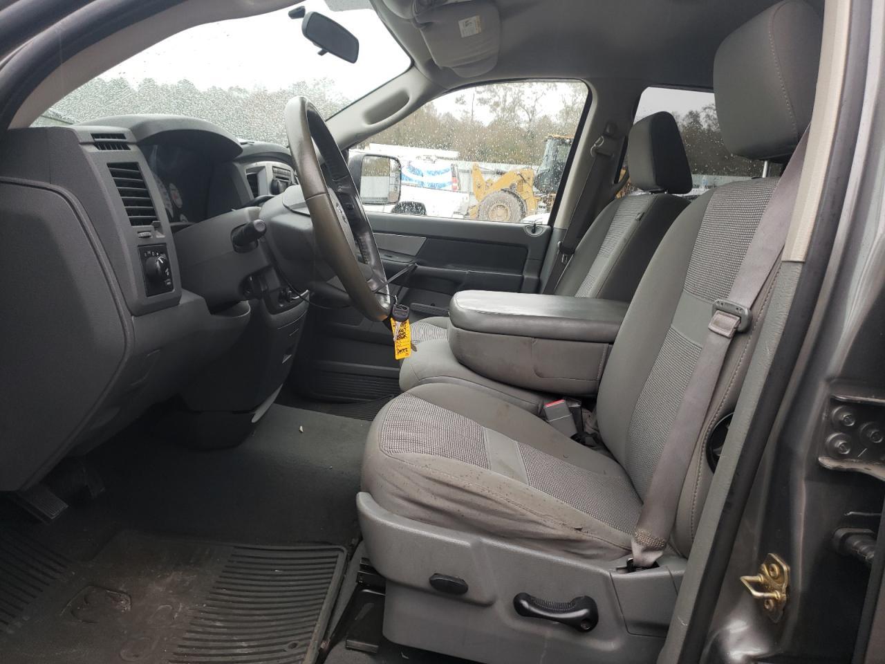 2007 Dodge Ram 1500 St - Image 7