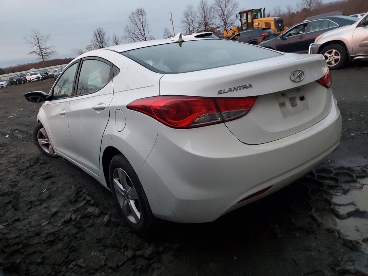 2013 Hyundai Elantra Gls - Фото 2