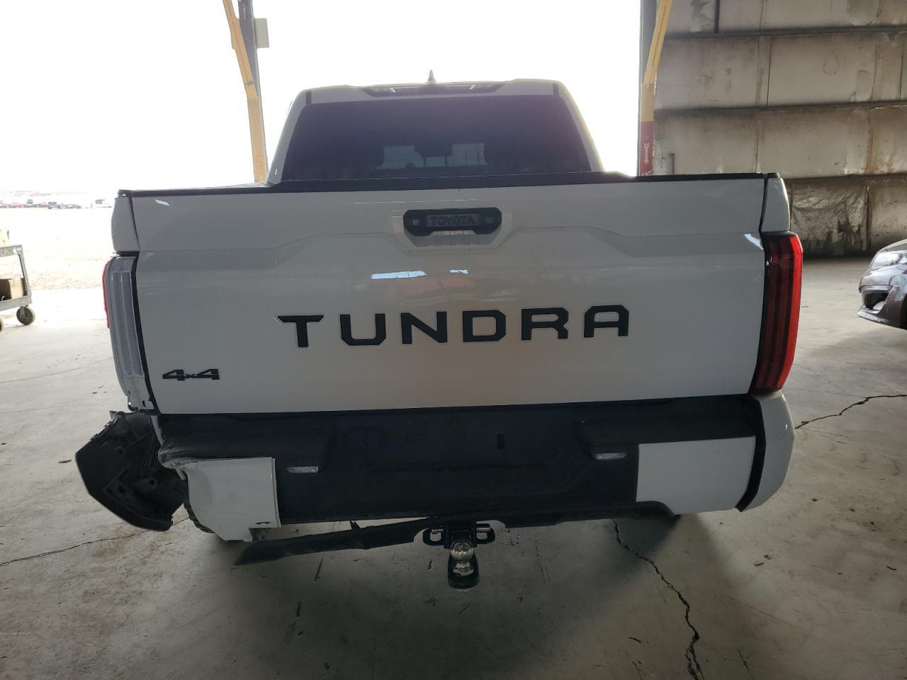 2024 Toyota Tundra Crewmax Sr - Фото 6