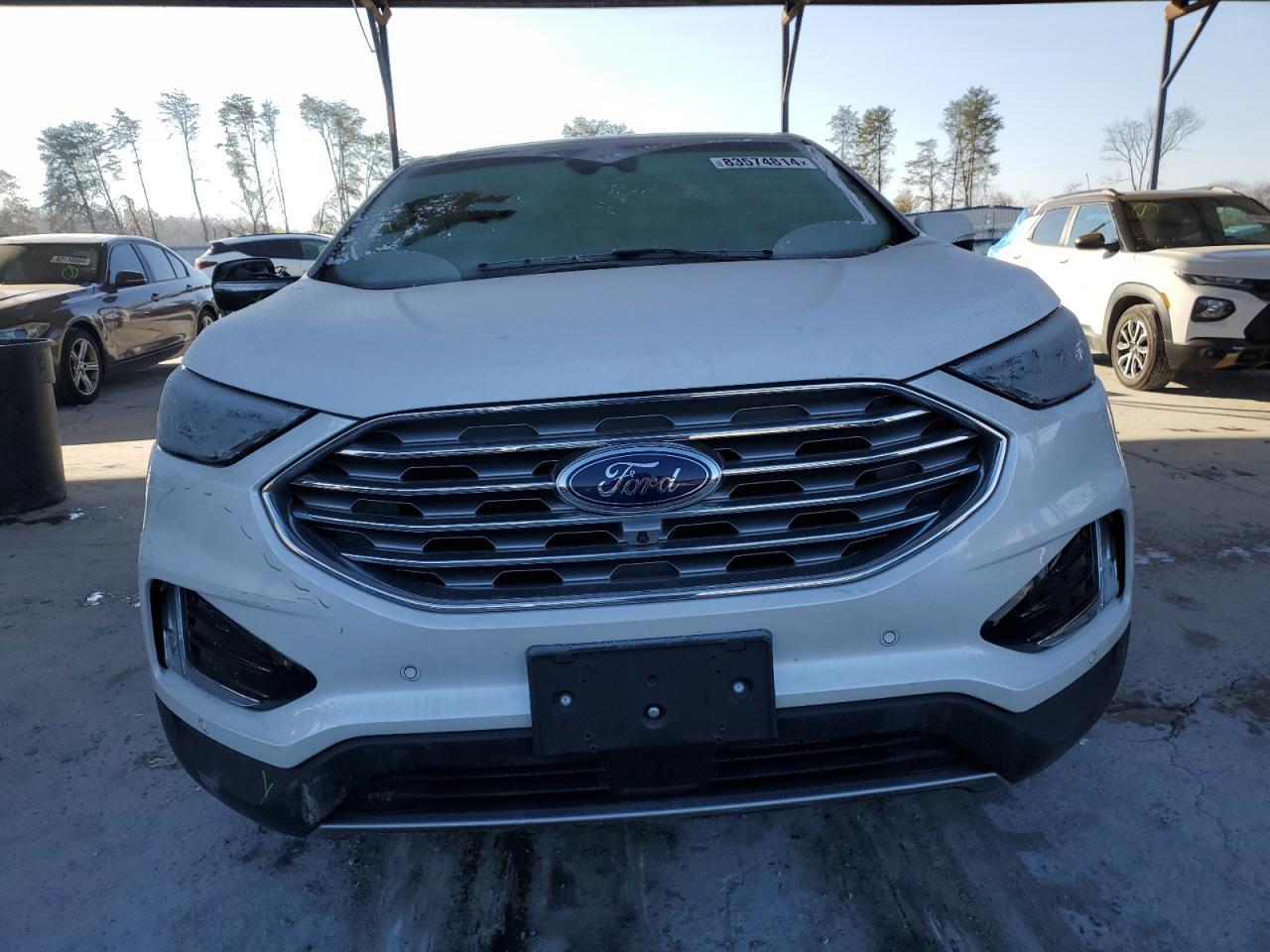 2019 Ford Edge Titanium - Фото 5