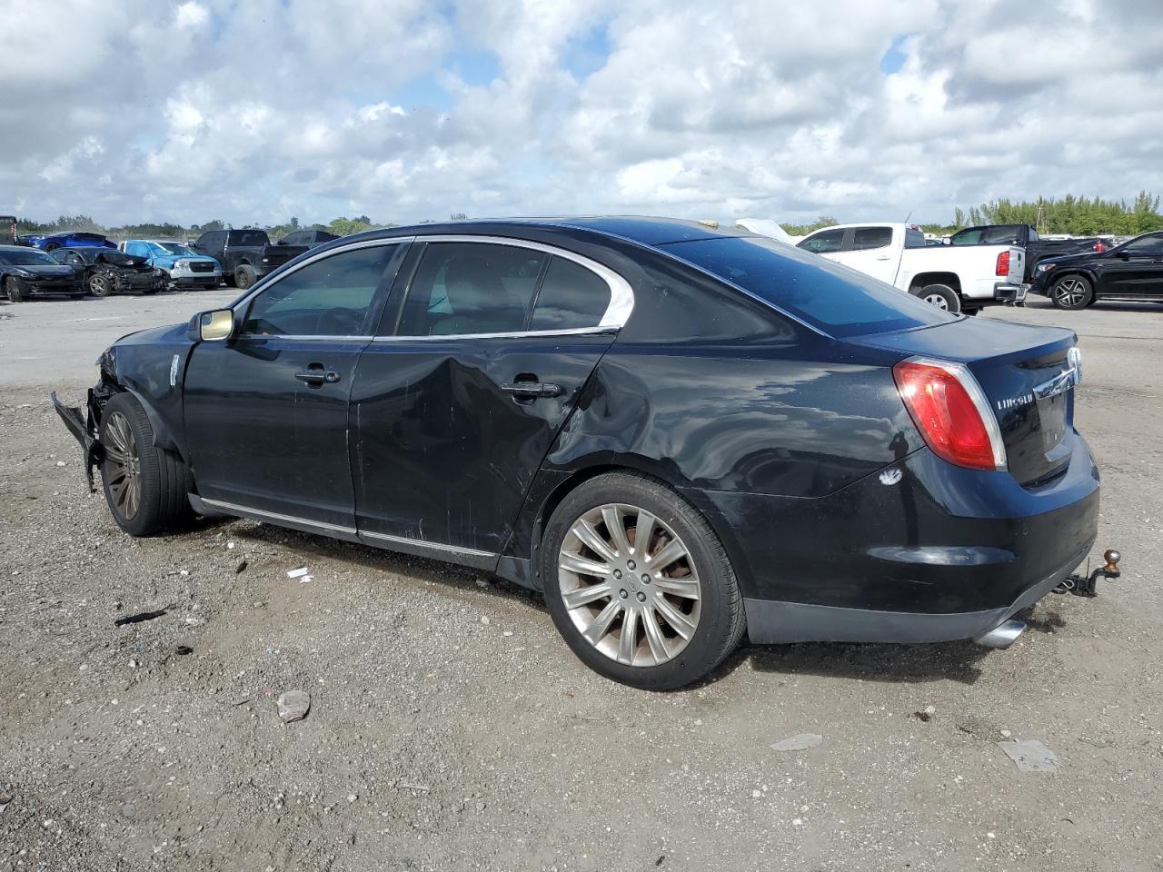 2009 Lincoln Mks - Фото 2