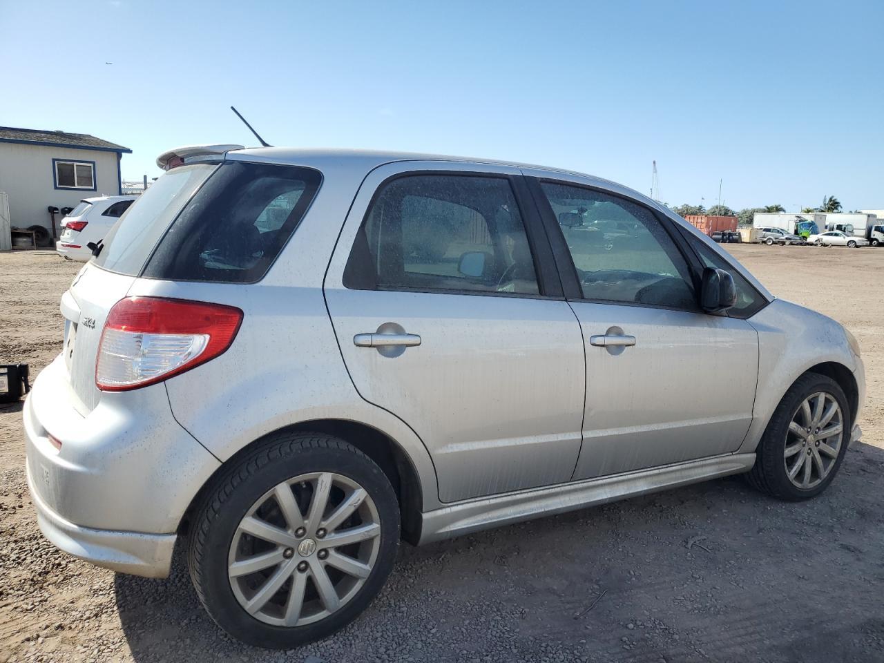 2012 Suzuki Sx4 - Фото 3