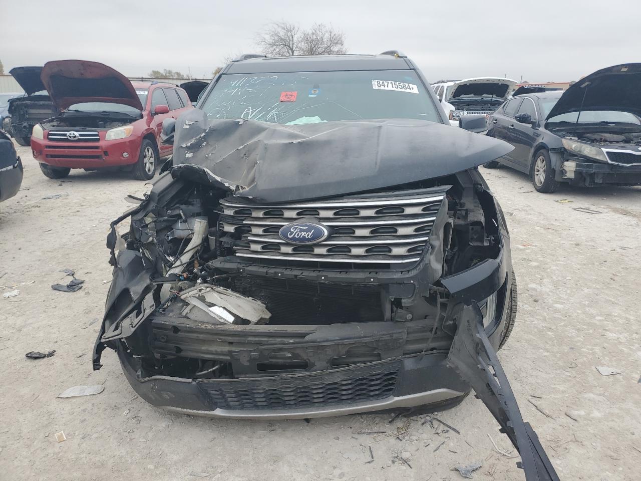 2016 Ford Explorer Xlt - Image 5