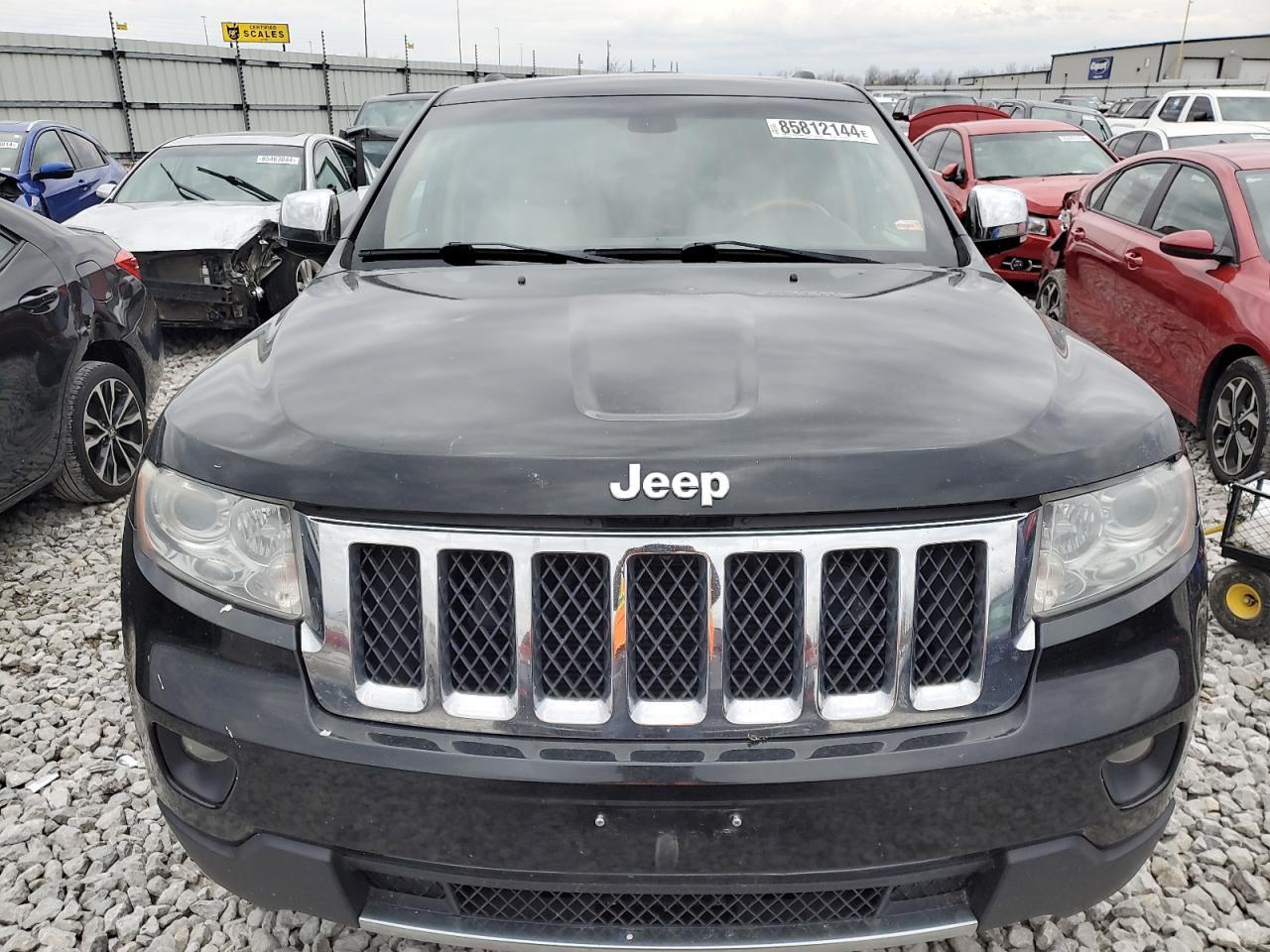 2013 Jeep Grand Cherokee Overland - Image 5