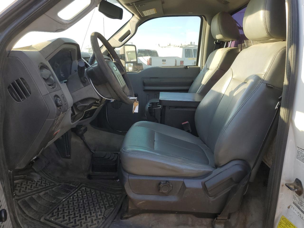 2012 Ford F450 Super Duty - Фото 7