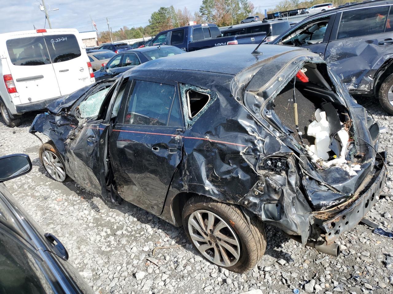 2012 Mazda 3 I - Фото 2