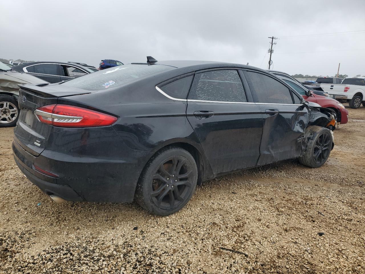 2020 Ford Fusion Se - Image 3