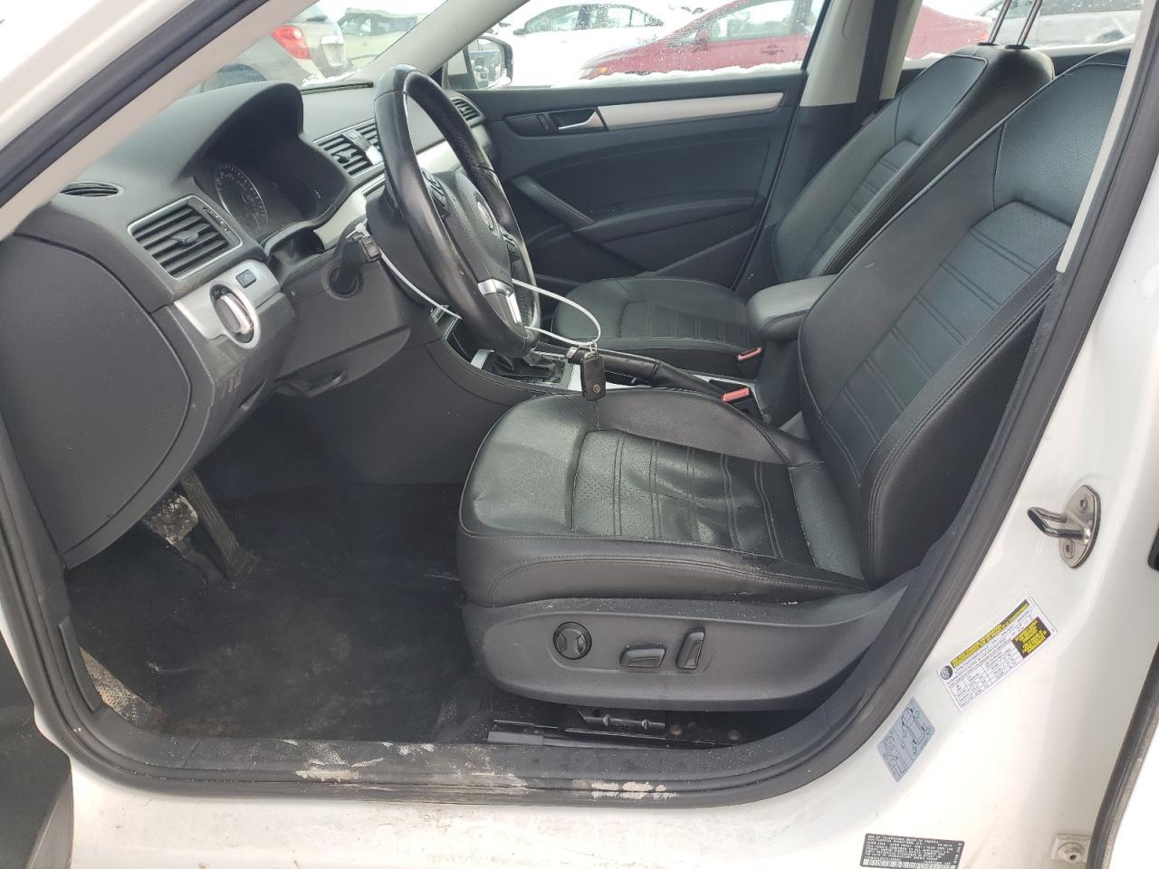 2013 Volkswagen Passat Se - Фото 7