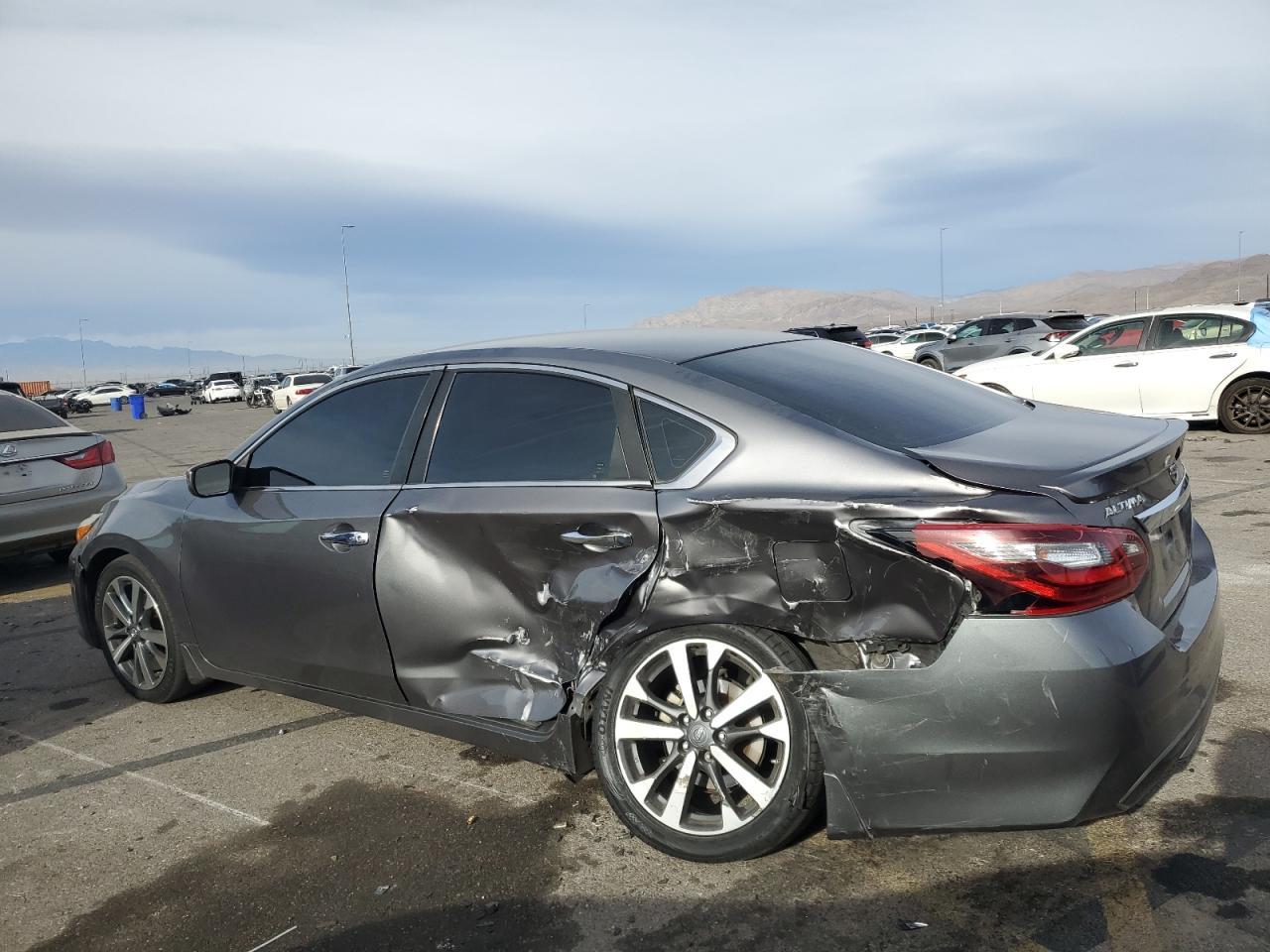 2017 Nissan Altima 2.5 - Image 2