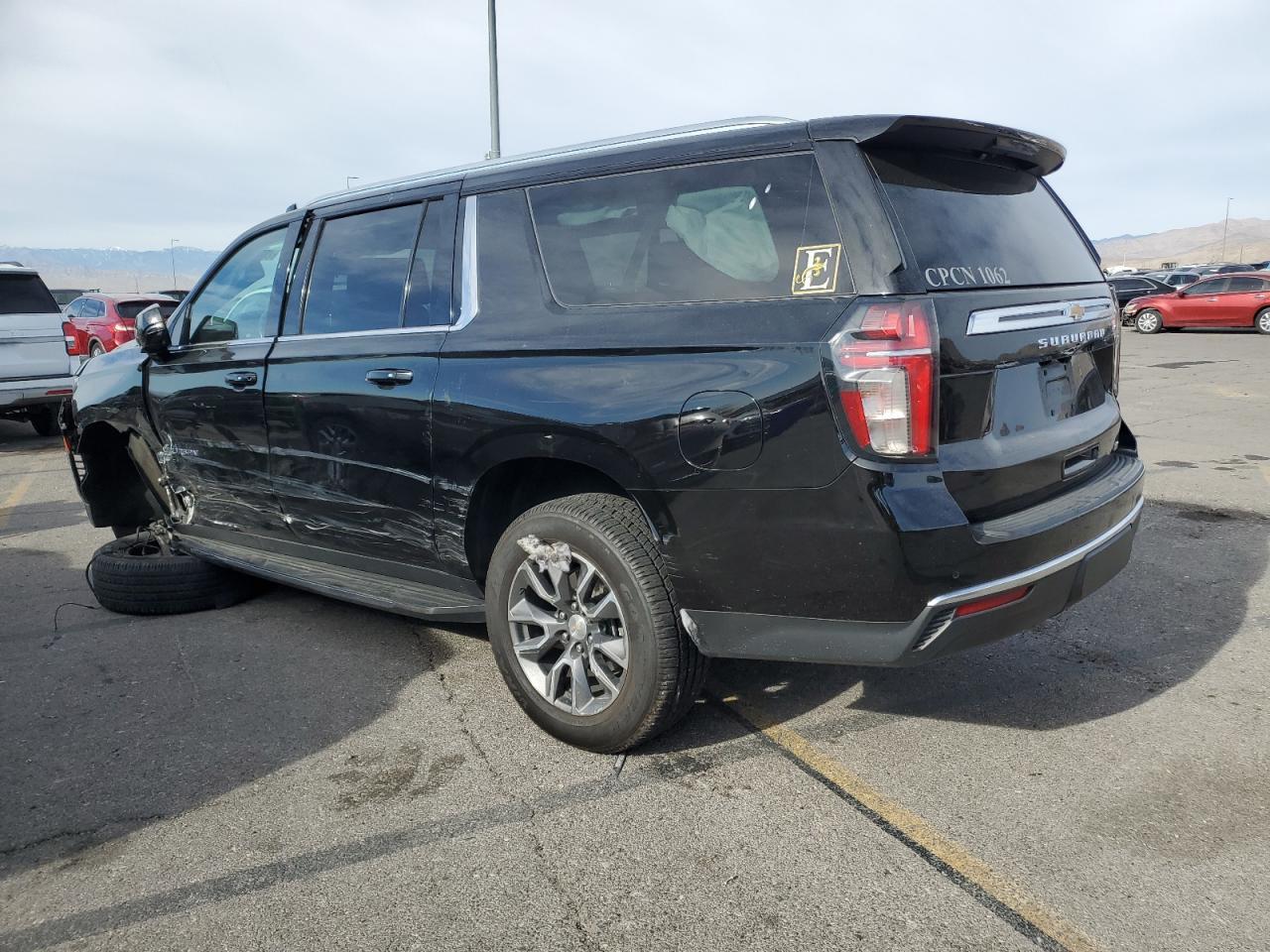 2022 Chevrolet Suburban K1500 Lt - Image 2