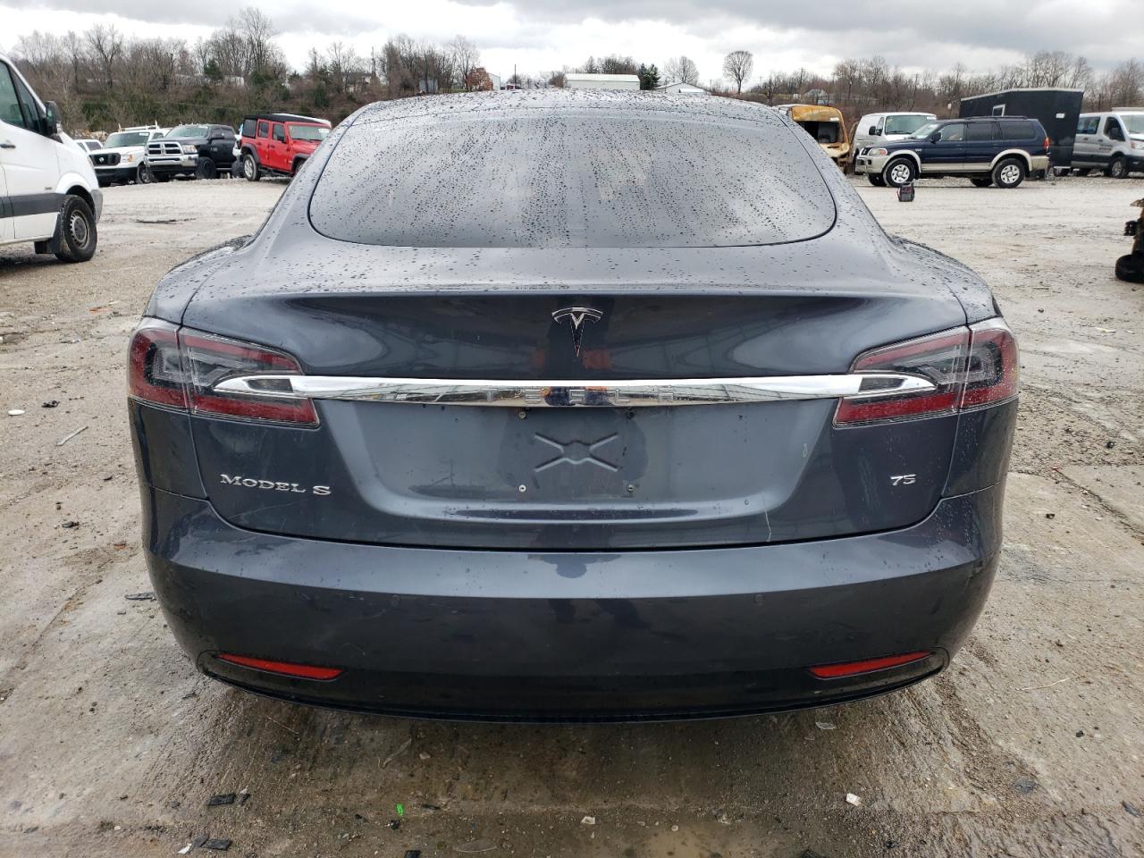 2017 Tesla Model S - Фото 6