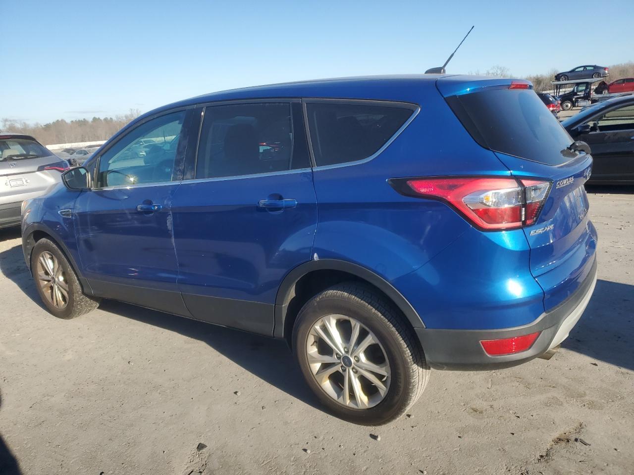 2017 Ford Escape Se - Image 2