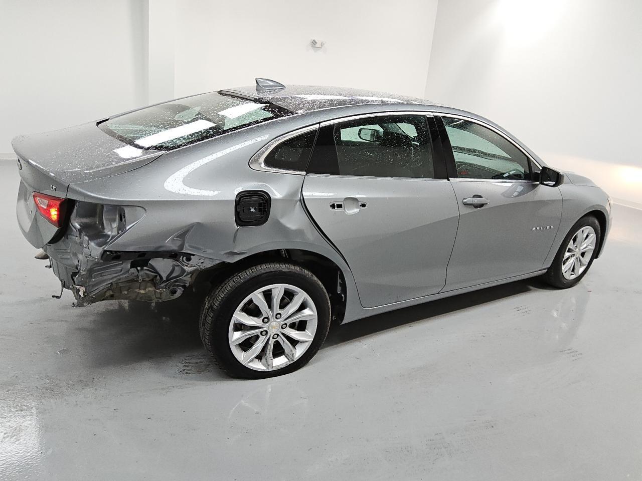 2024 Chevrolet Malibu Lt - Фото 3