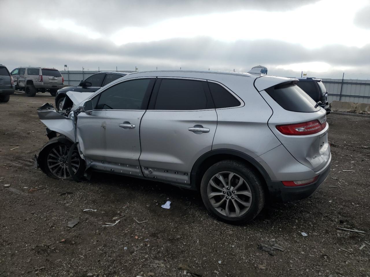 2019 Lincoln Mkc - Фото 2