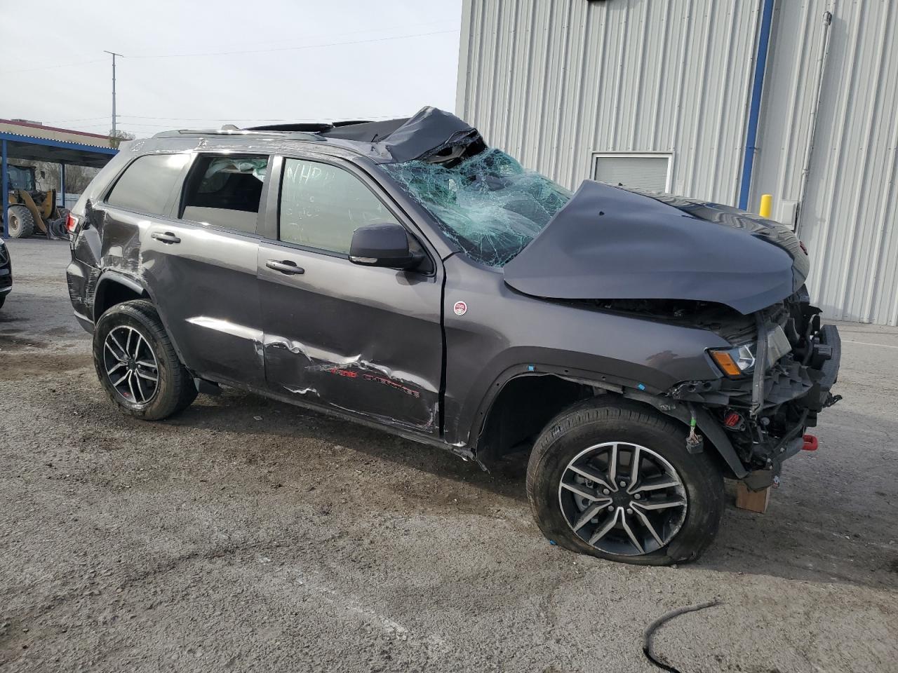 2021 Jeep Grand Cherokee Trailhawk - Image 4