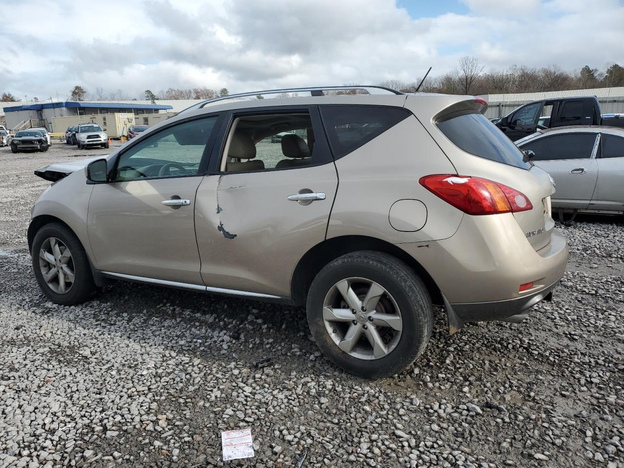 2010 Nissan Murano S - Фото 2