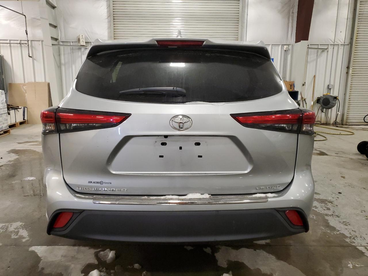 2021 Toyota Highlander L - Фото 6