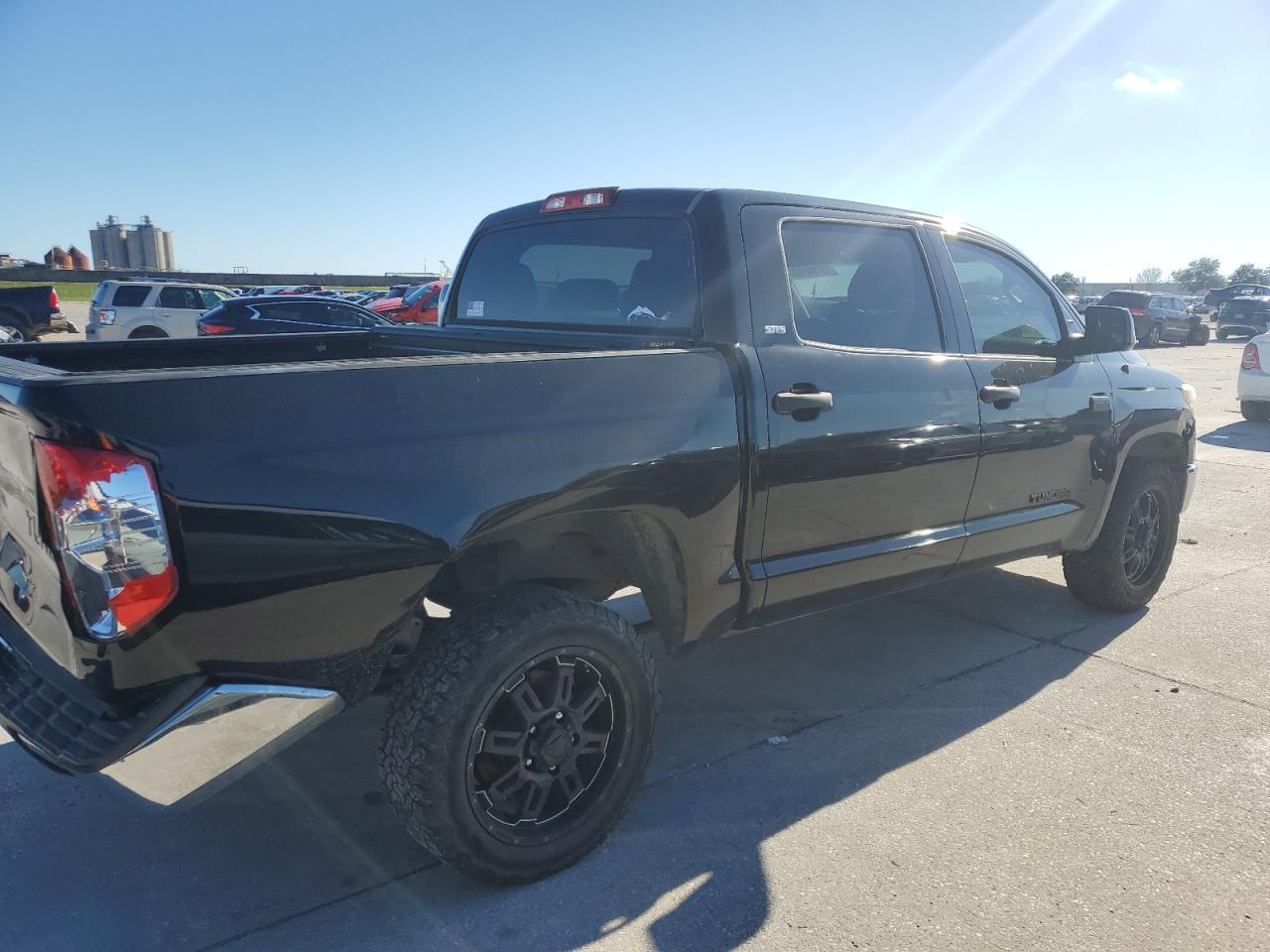 2016 Toyota Tundra Crewmax Sr5 - Фото 3