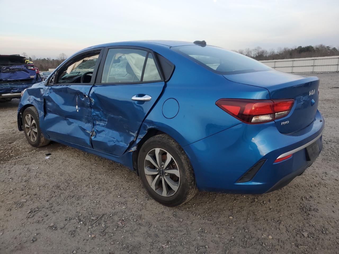 2022 Kia Rio Lx - Image 2