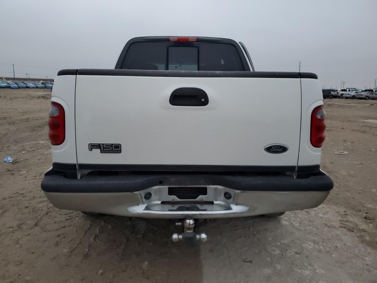 2003 Ford F150 Supercrew - Image 6
