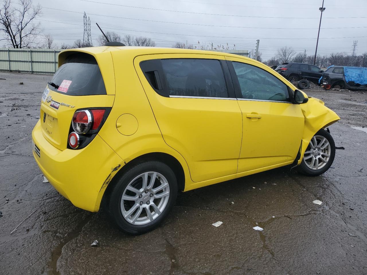 2015 Chevrolet Sonic Lt - Фото 3