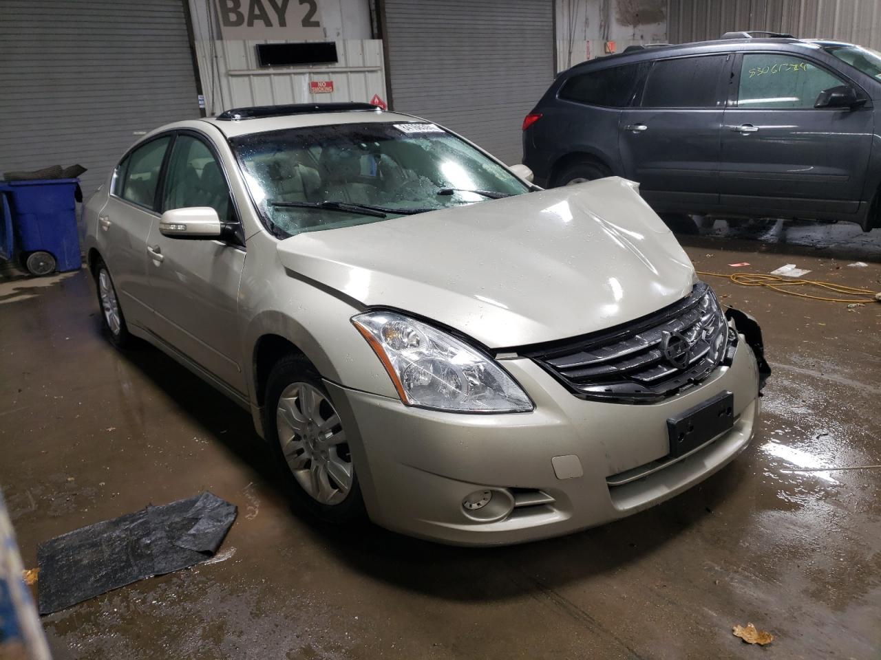 2010 Nissan Altima 2.5 - Фото 4