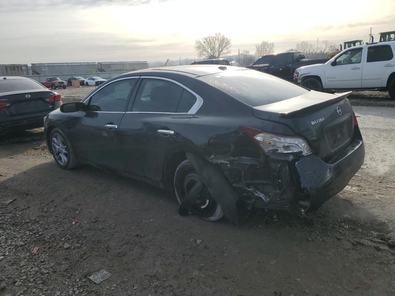 2011 Nissan Maxima S - Фото 2