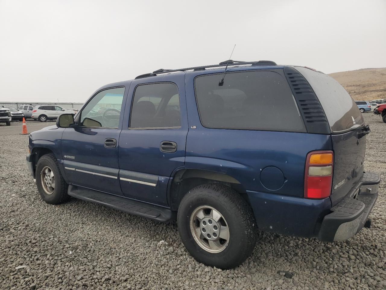2001 Chevrolet Tahoe K1500 - Фото 2
