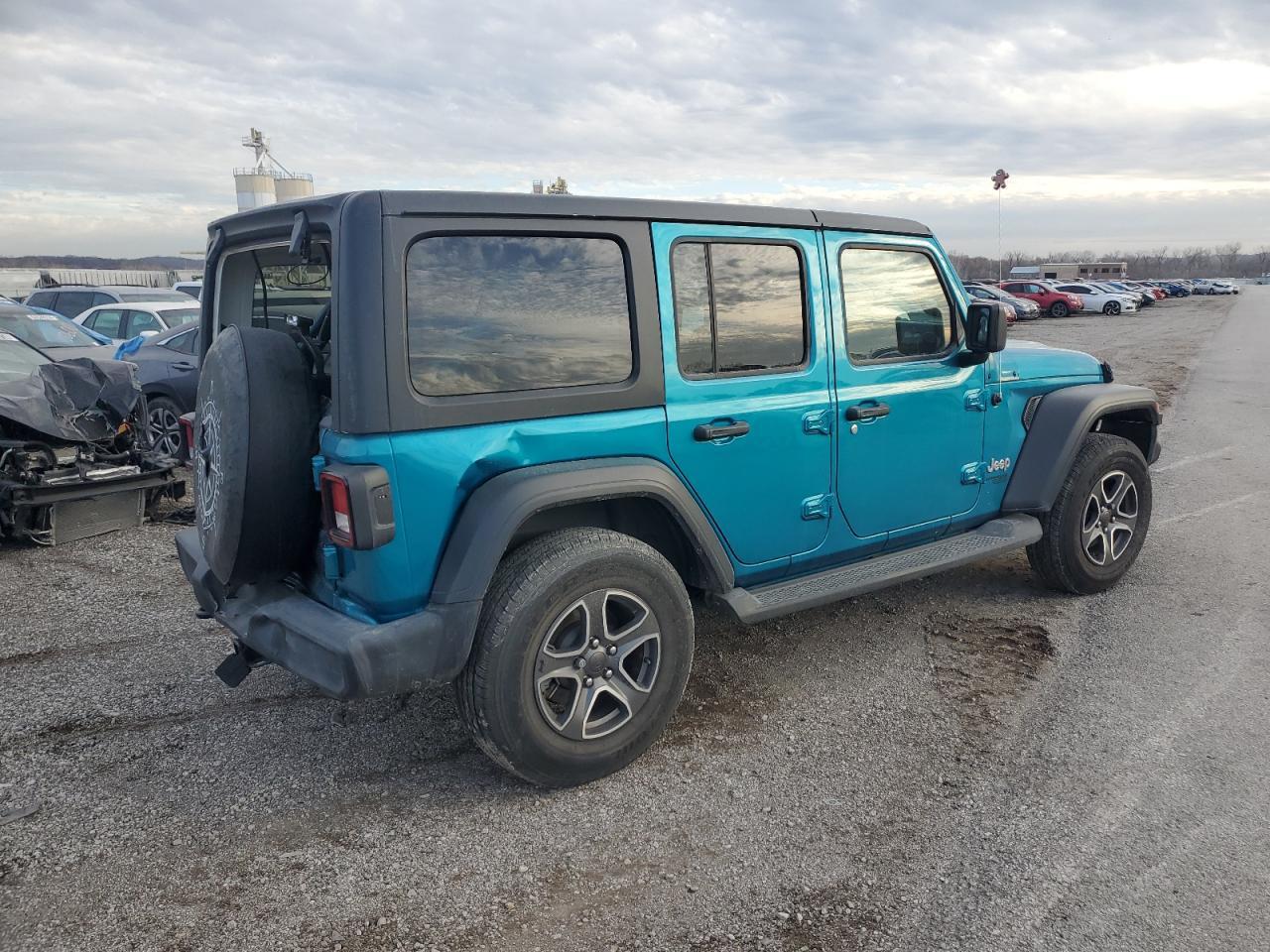 2020 Jeep Wrangler Unlimited Sport - Фото 3