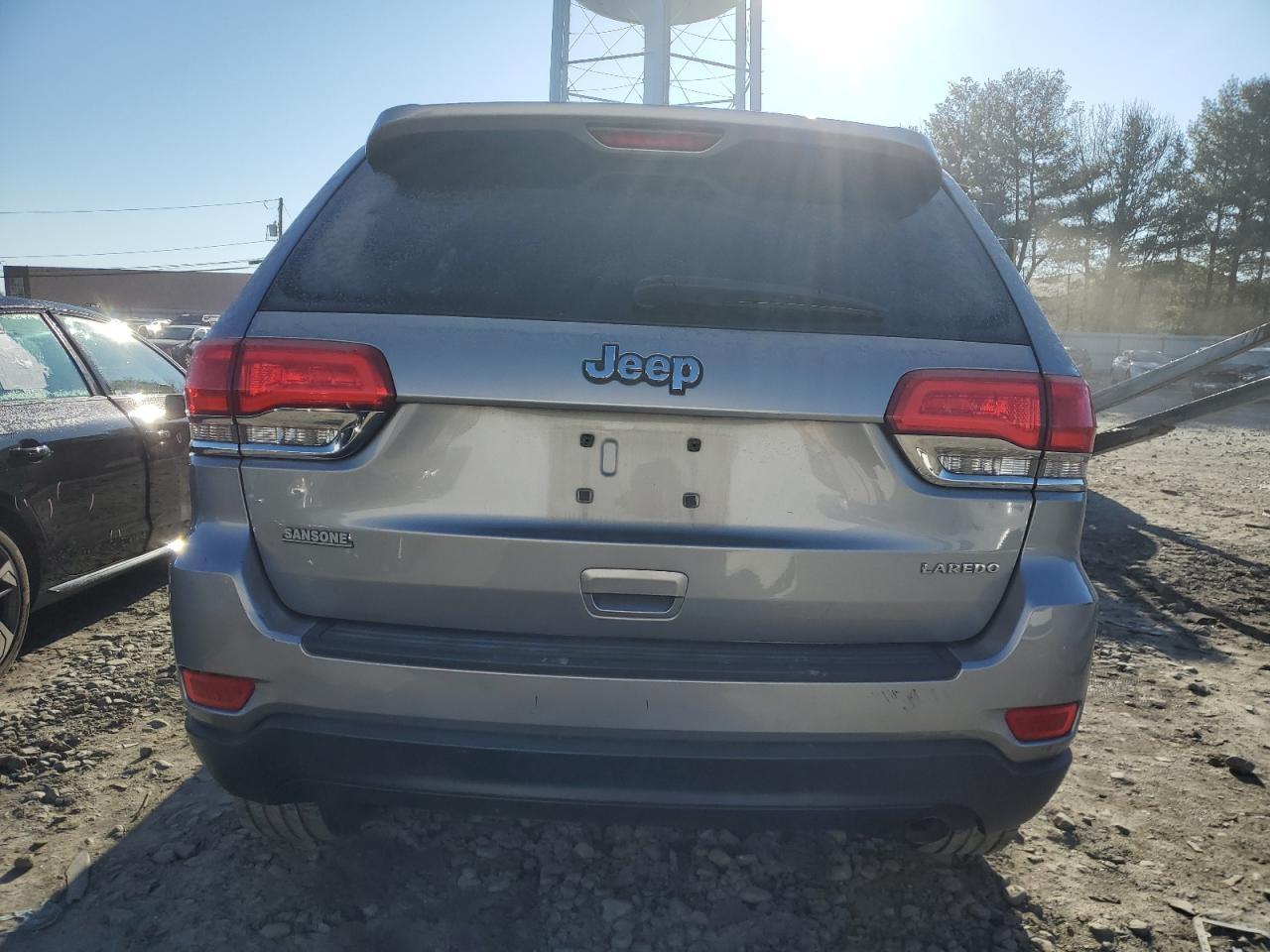 2015 Jeep Grand Cherokee Laredo - Фото 6