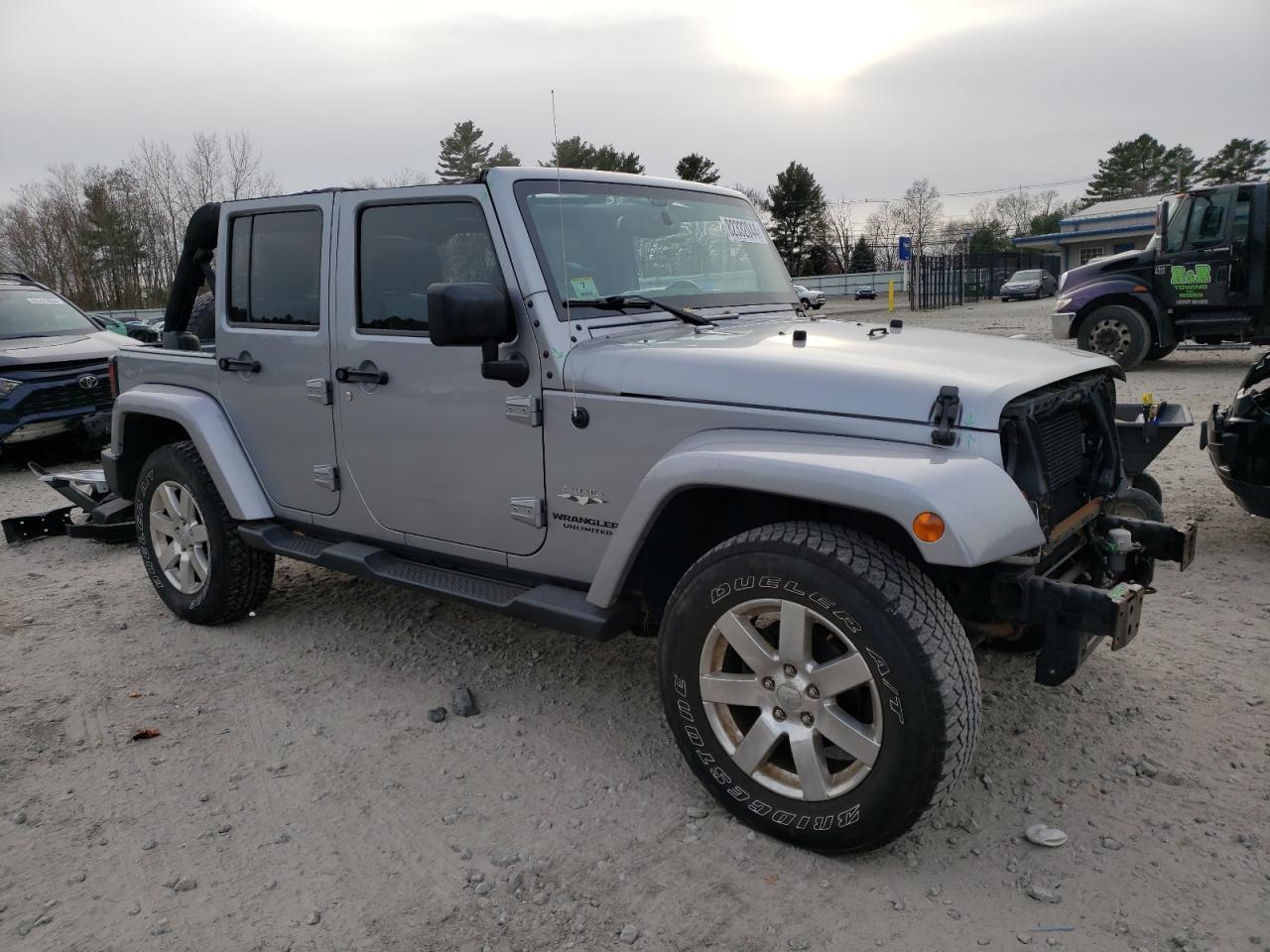 2016 Jeep Wrangler Unlimited Sahara - Фото 4