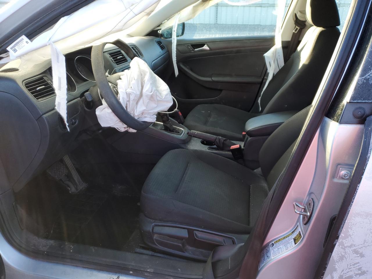 2016 Volkswagen Jetta S - Image 7