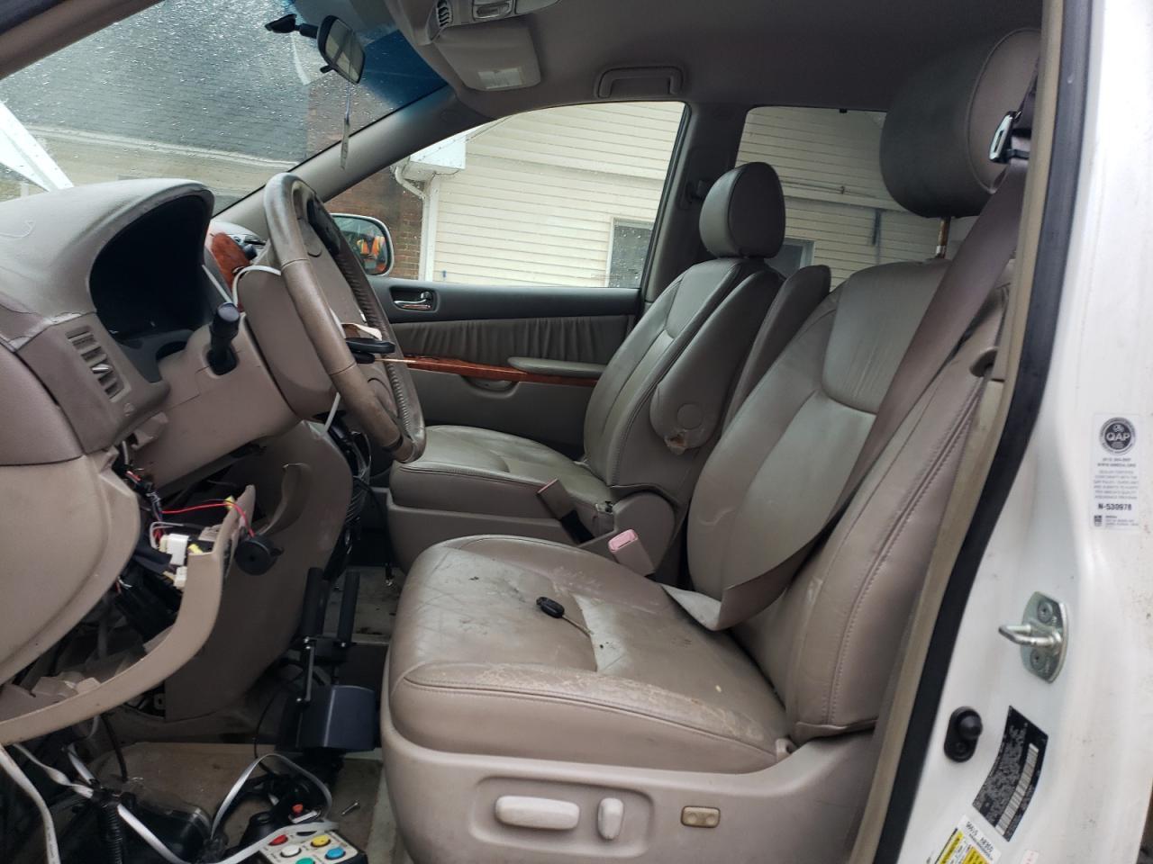 2008 Toyota Sienna Xle - Image 7