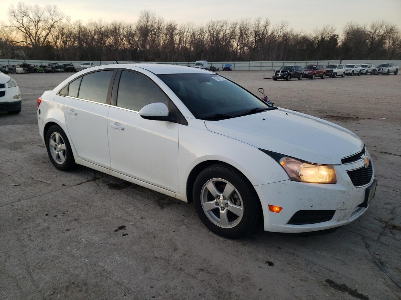 2014 Chevrolet Cruze Lt - Image 4