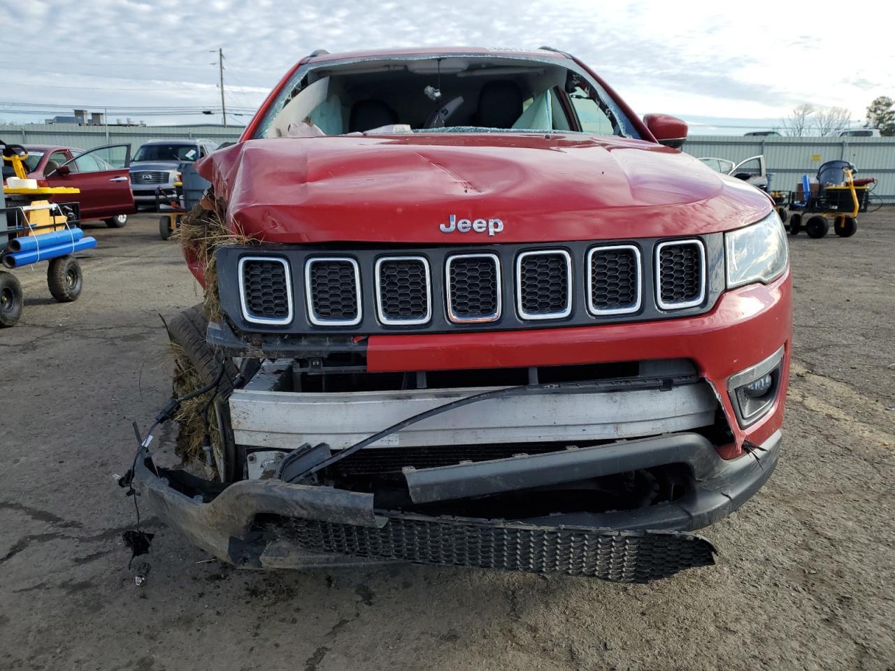 2018 Jeep Compass Latitude - Image 5
