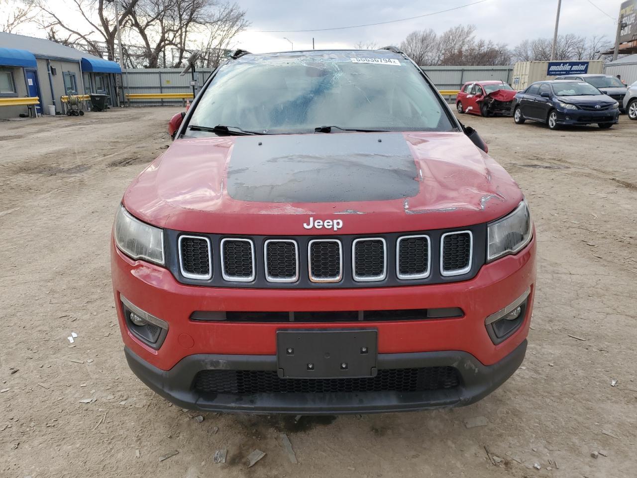 2018 Jeep Compass Latitude - Фото 5