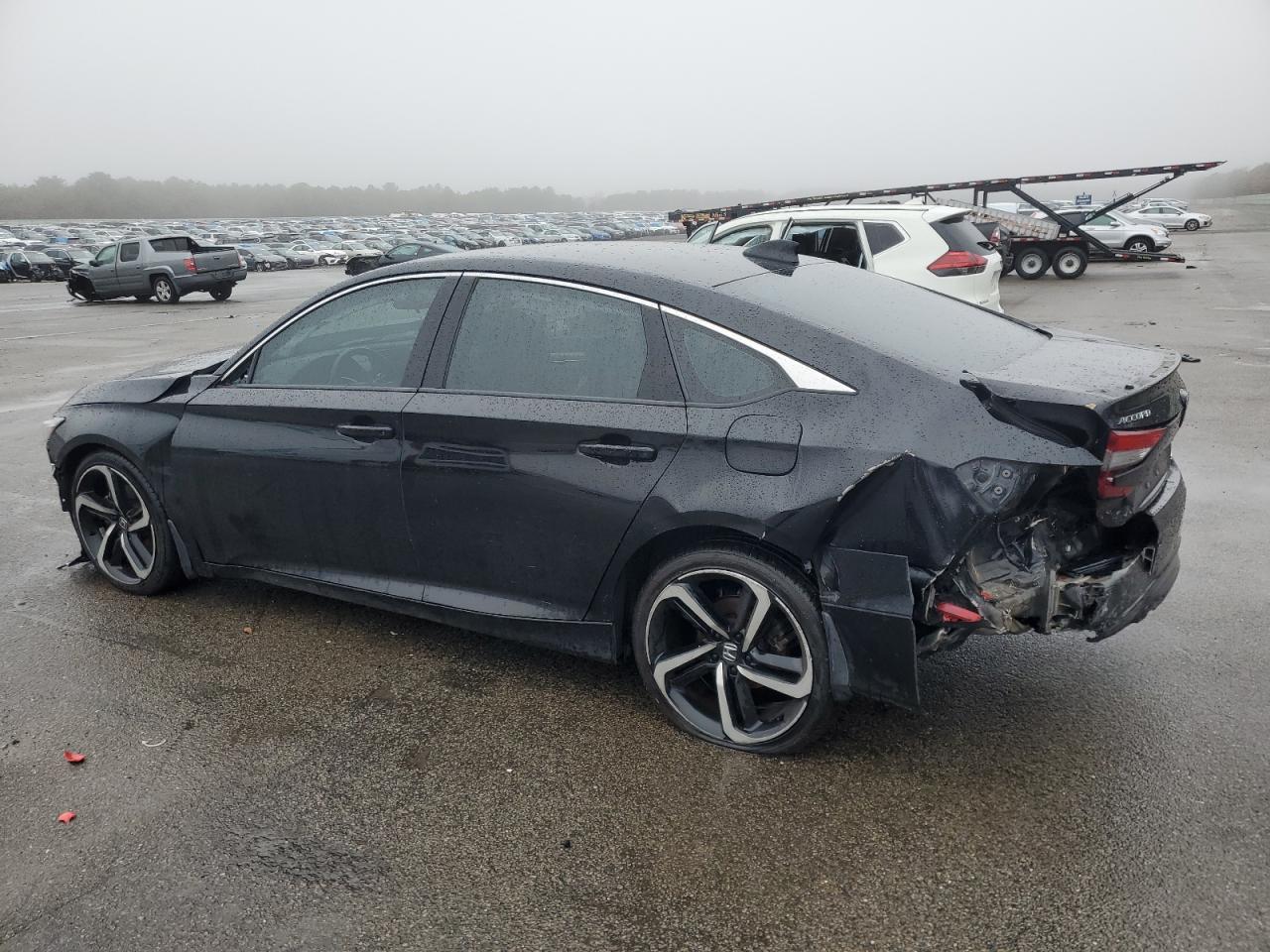 2018 Honda Accord Sport - Image 2
