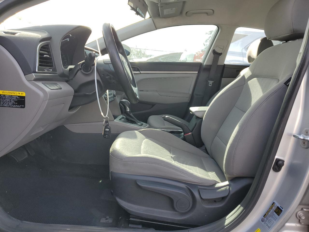 2018 Hyundai Elantra Se - Фото 7