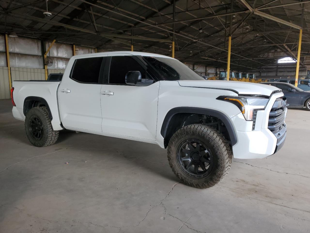 2024 Toyota Tundra Crewmax Sr - Фото 4