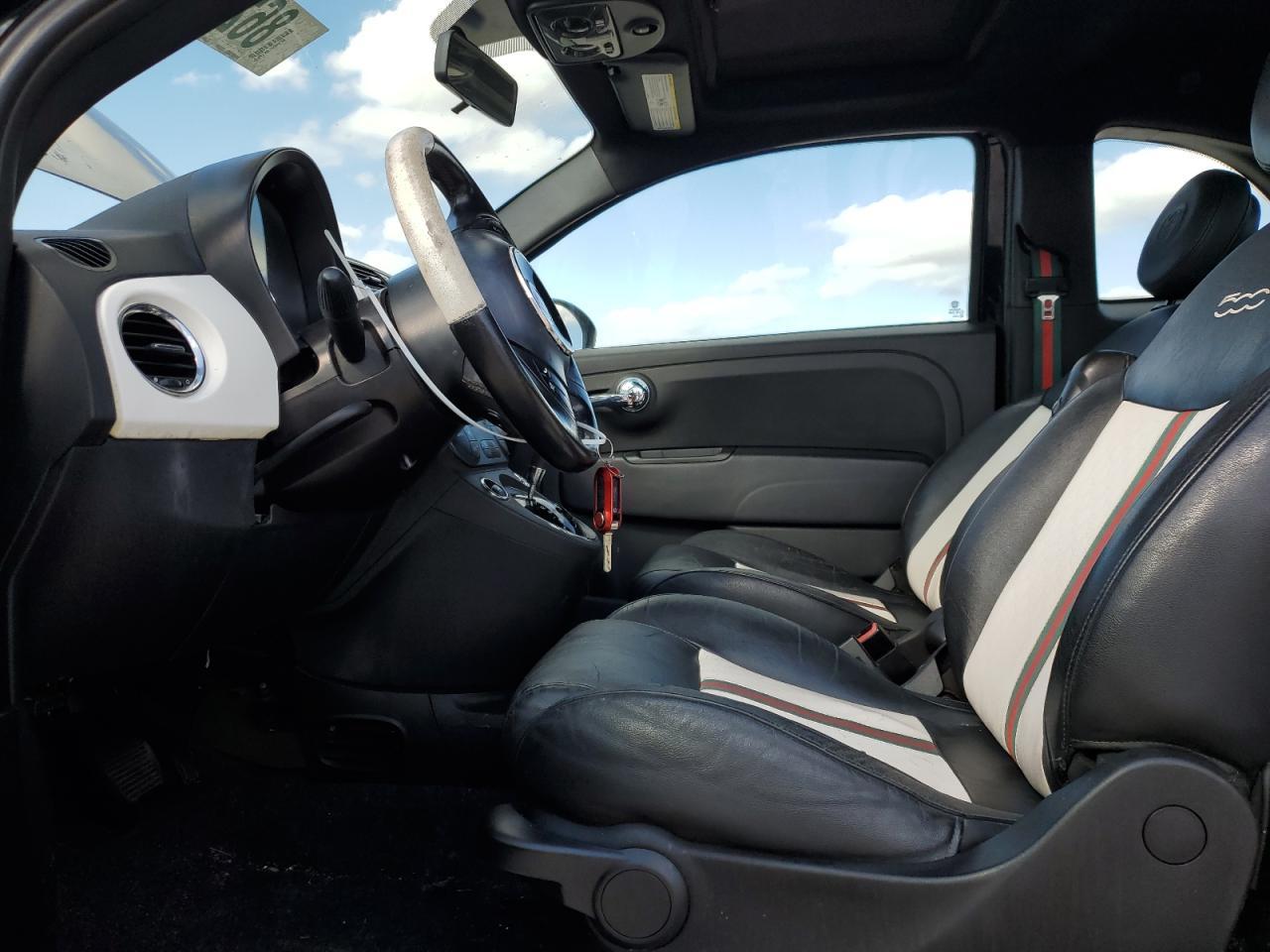 2012 Fiat 500 Lounge - Фото 7