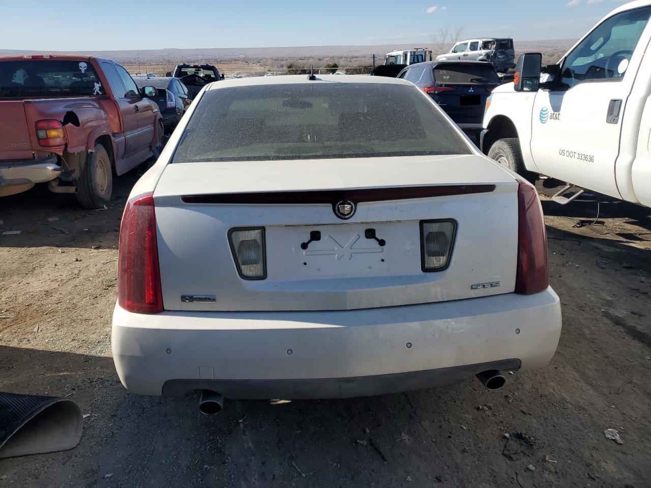 2005 Cadillac Sts - Image 6