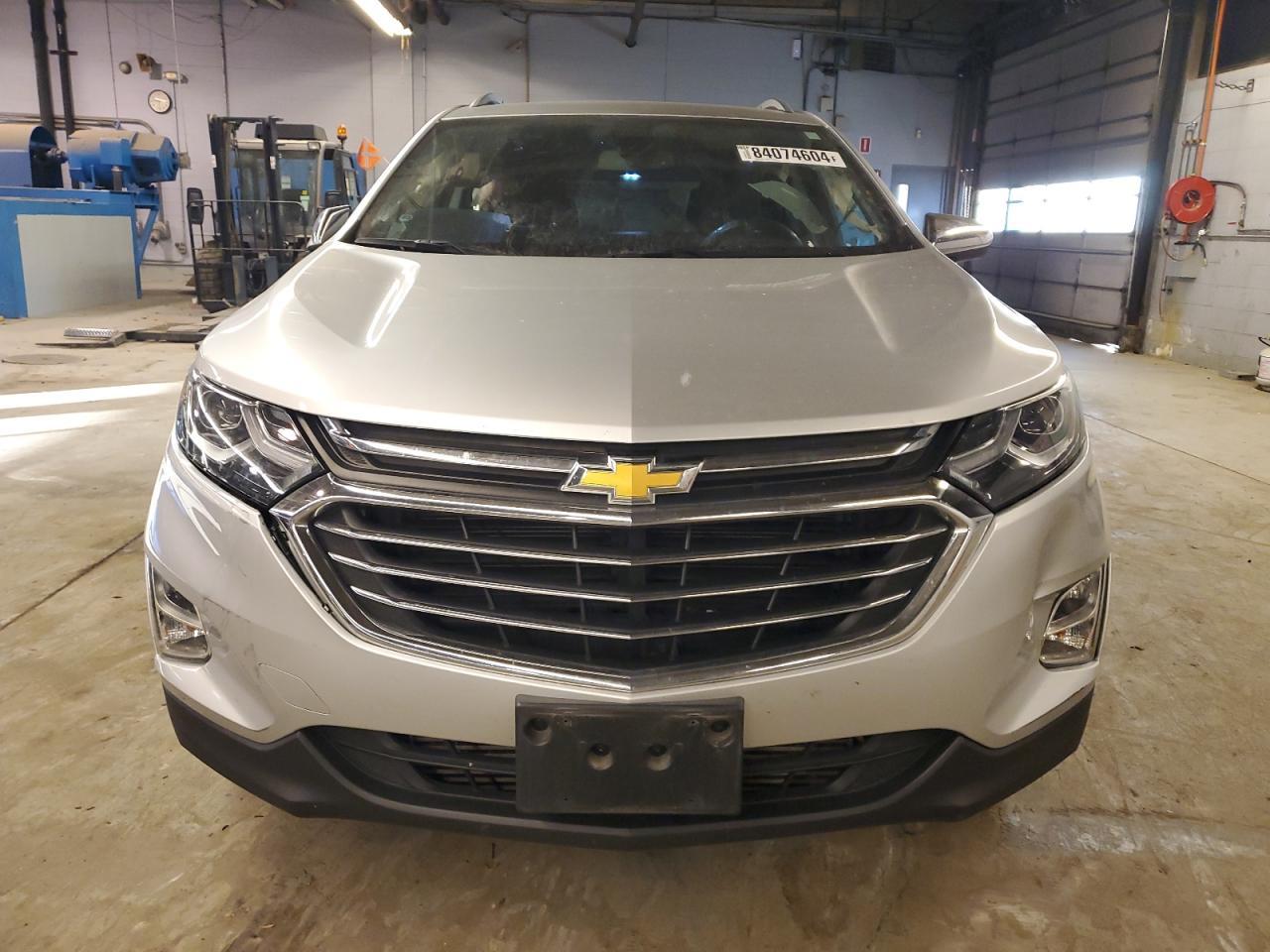 2020 Chevrolet Equinox Premier - Image 5