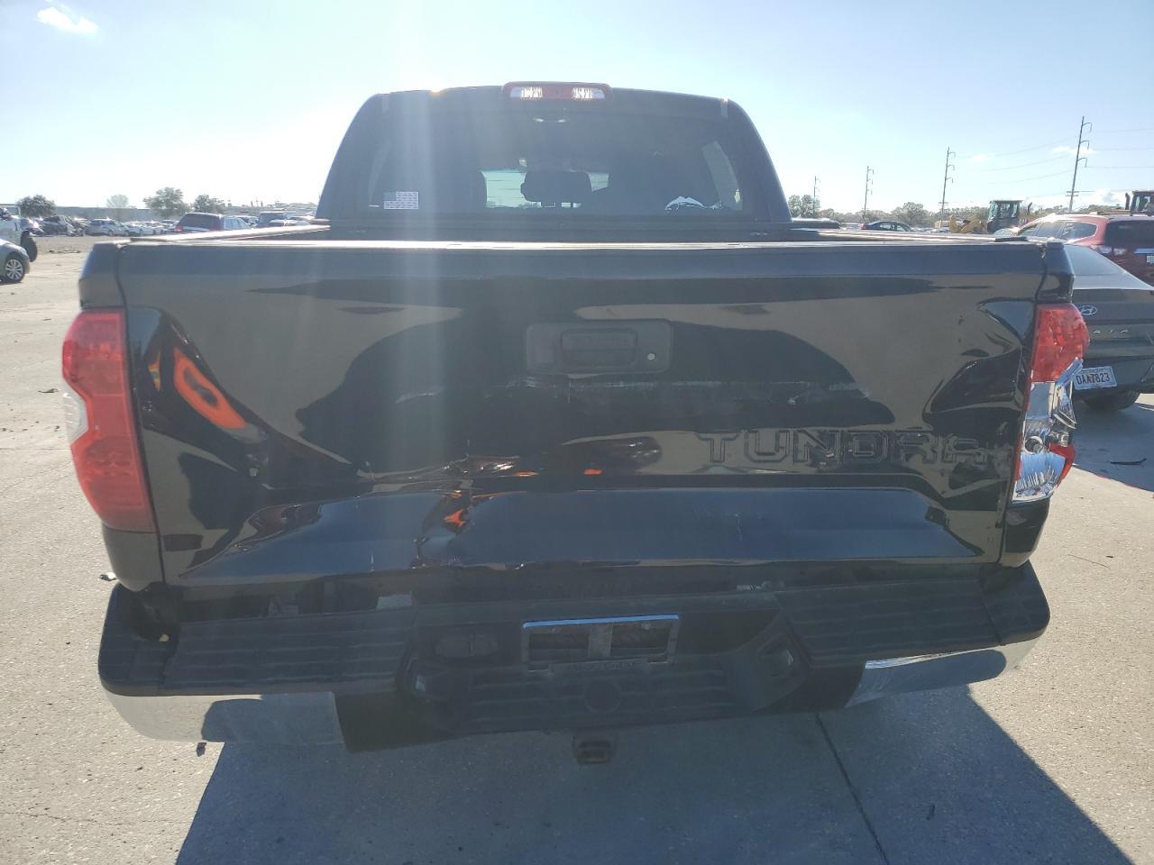 2016 Toyota Tundra Crewmax Sr5 - Фото 6