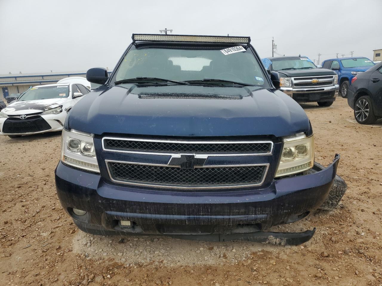 2007 Chevrolet Suburban C1500 - Image 5