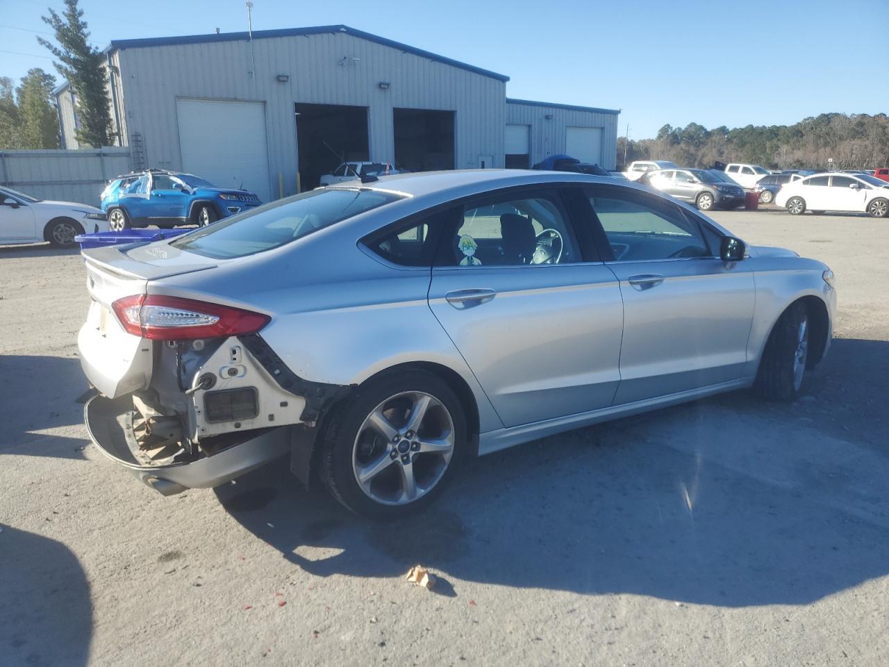 2013 Ford Fusion Se - Image 3