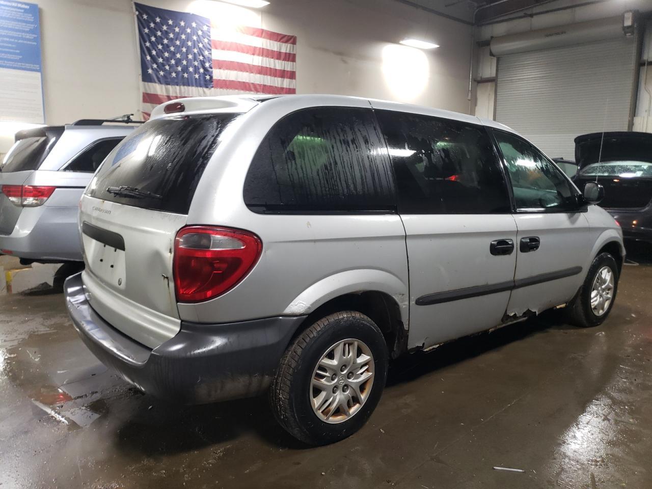 2004 Dodge Caravan Se - Фото 3