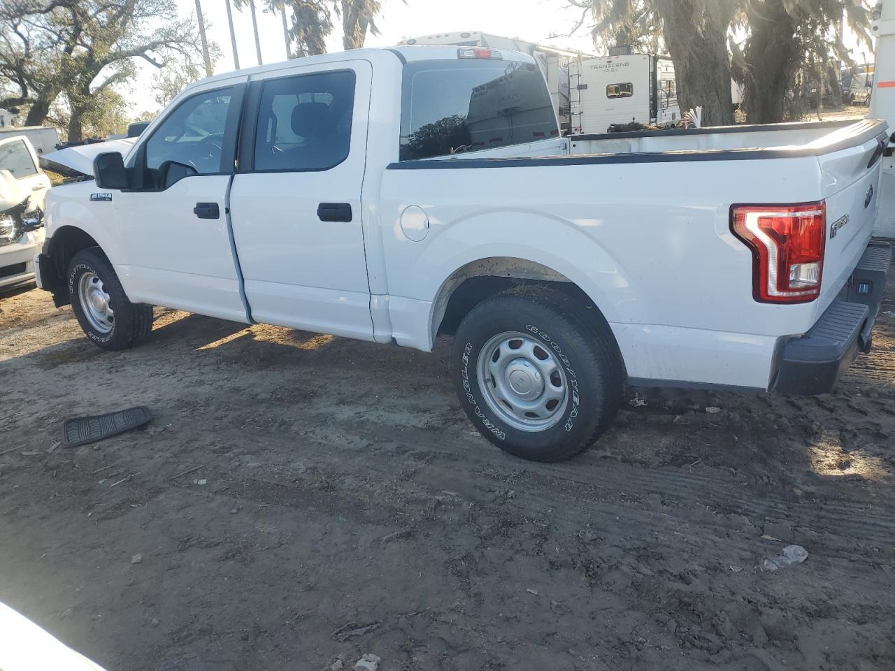 2015 Ford F-150 - Image 2