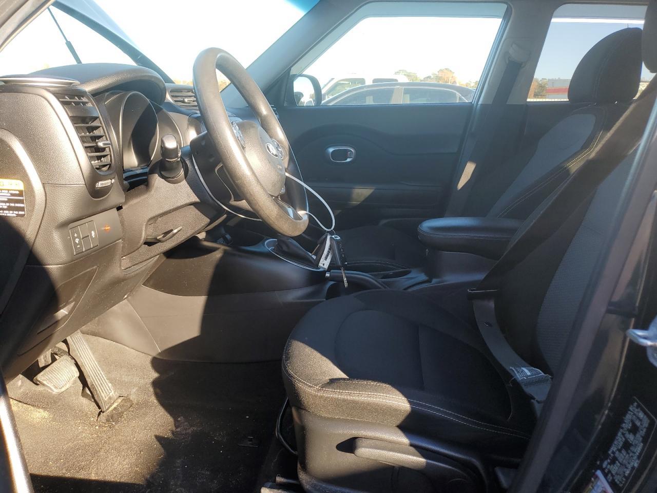 2017 Kia Soul + - Фото 7